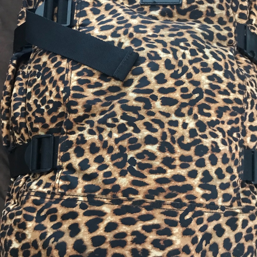 COPY - COPY - PINK large suitcase!!